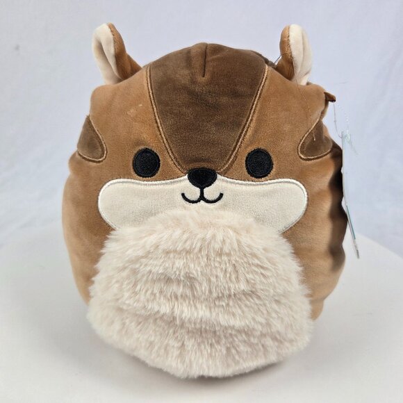 SQUISHMALLOWS Melzie the Brown Chipmunk 8 inch NWT - Picture 1 of 7